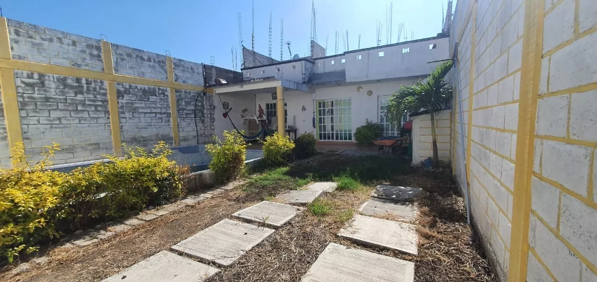 En Venta Linda Casa De 1 Nivel Con Alberca En Tlayacapan Morelos Cerca Del Centro