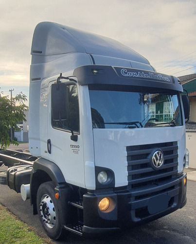 17190 4x2 2014, Chassi 10.50m. Caminhão Original, Excelente.