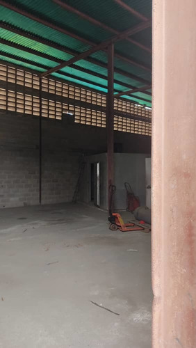 Imagen 7 de 14 de Galpón En Alquiler La Atlántida
