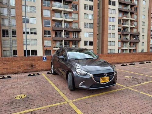 Mazda 2 1.5 Touring