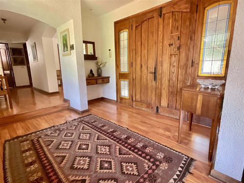 Casa Arriendo/5 D/solo Con Compromiso De Compra/las Condes