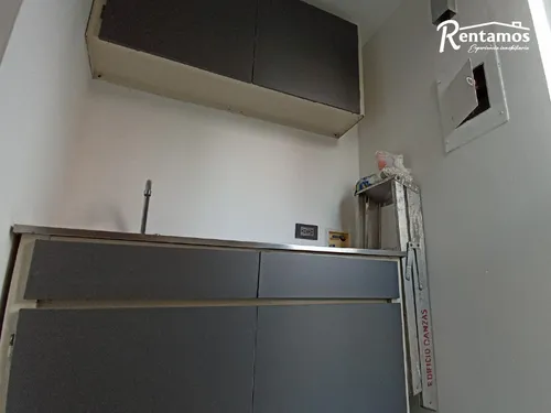 Oficina En Arriendo En El Poblado. Cod A11642
