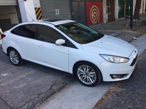 Ford Focus Iii 2.0 Sedan Se Plus Mt 2015