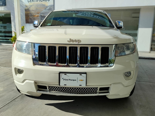 Imagen 3 de 11 de Jeep Grand Cherokee 2012 5.7 Limited Premium V8 4x2 Mt