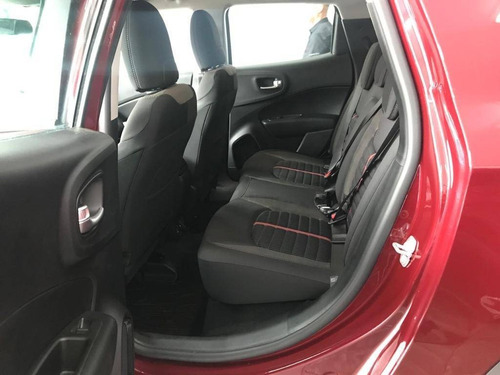 Fiat Toro 1.8 16v Evo Flex Freedom At6