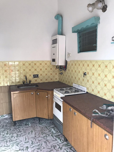 Ph.al Frente 2 Ambientes Con Terraza En Lanus Oeste.retazada