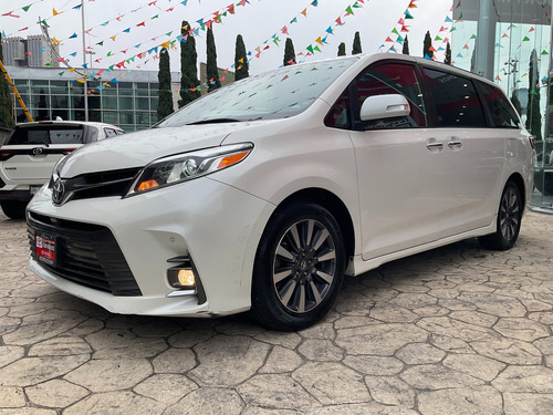 Toyota Sienna 3.5 Limited At