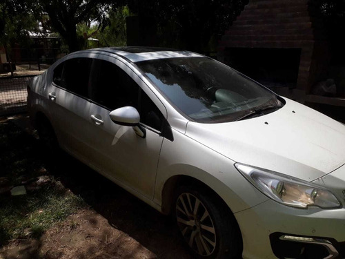 Peugeot 408 1.6 Feline Hdi 115cv 2015