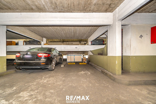 Venta Cocheras 3° Y 4° Piso Soler 100