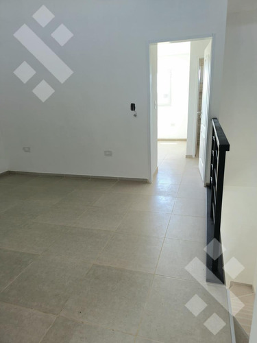 Duplex 2 Dormitorios En Venta