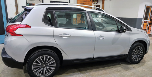 Peugeot 2008 1.6 Active