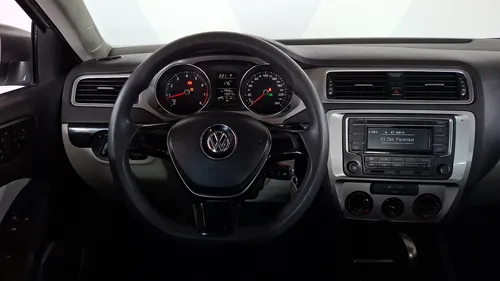 Volkswagen Jetta 2.0 LIVE TIP.