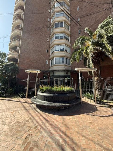 Departamento Dos Ambientes Apto Credito