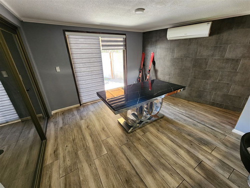 Casa En Venta Casa De 4 Dorm. En Tiltil, Remodelada