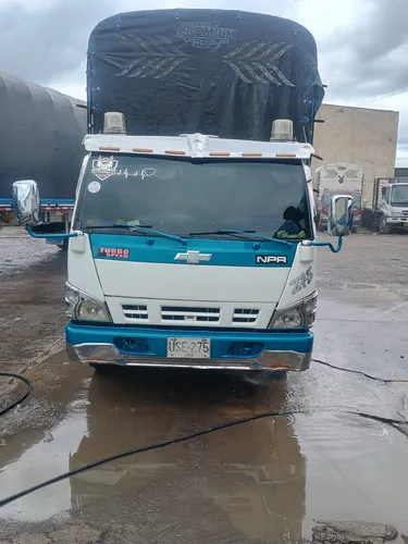 Npr 45, Modelo 2009 Para 6 Toneladas Y Media ,700kl.