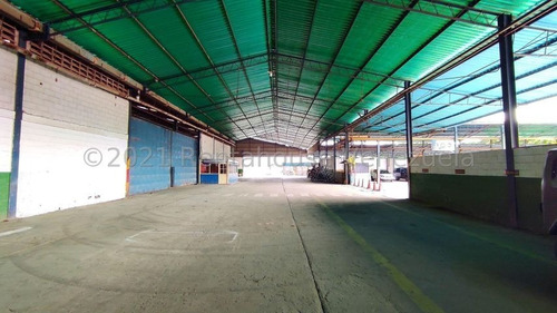 Imagen 26 de 29 de Galpones En Venta Av. Alfaragua, Santa Rita, Maracay, 22-13300 Mv