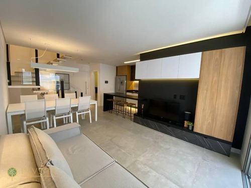 Imagem 1 de 20 de Apartamento Finamente Decorado, A 80 Metros Do Mar. - Ap5760