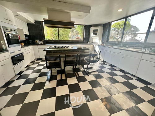 Casa En Bosque De Las Lomas, Miguel Hidalgo Con 4 Recámaras, 731 M², Id: 142607
