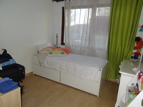 Casa Totalmente Remodelada - 845 (107135)