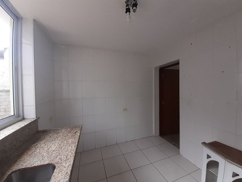 Imagem 12 de 20 de Sobrado Com 3 Dormitórios Para Alugar, 218 M² Por R$ 3.000,00/mês - Jardim - Santo André/sp - So0092