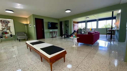 Se Vende Apto 193m² 2h/2b/2e Colinas De Bello Monte