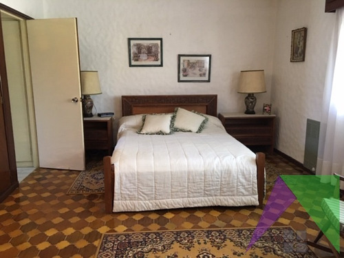 Venta Casa En Punta Del Este A 500 Mts Del Mar- Ref: 29914