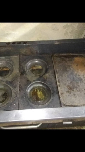Imagen 5 de 5 de Cocina A Gas Ind De Acero Inoxidable Le Funciona Todo