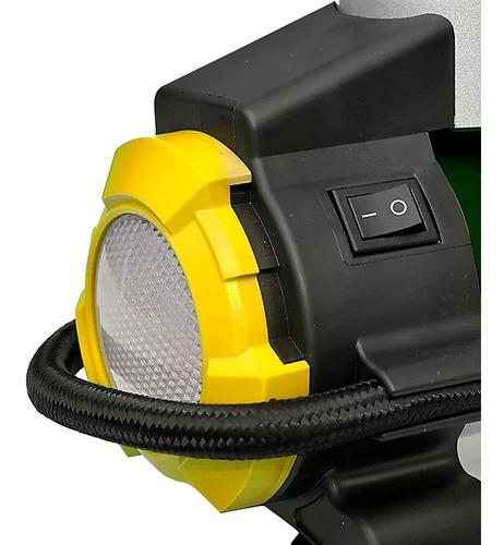 Imagen 5 de 10 de Compresor Portatil Auto Camioneta 12v Con Luz Led Driven