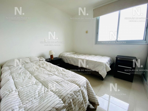 ¡oportunidad! Departamento De 3 Dormitorios En Punta Del Este- Ref: 4300