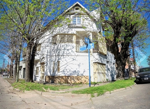 Casa En Ramos Mejia