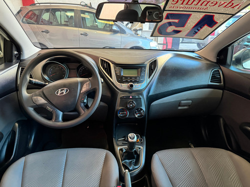 Hyundai HB20S HB20S 1.6 Comfort Plus
