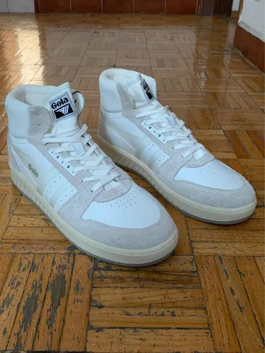 Tenis hotsell bota zara