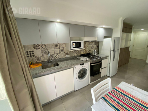 Venta, Departamento 1 Ambiente En Zona La Perla . Apto Credito Bancario