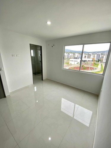 Imagen 9 de 14 de Casa En Venta Pontevedra, Tlajomulco, López Mateos Sur