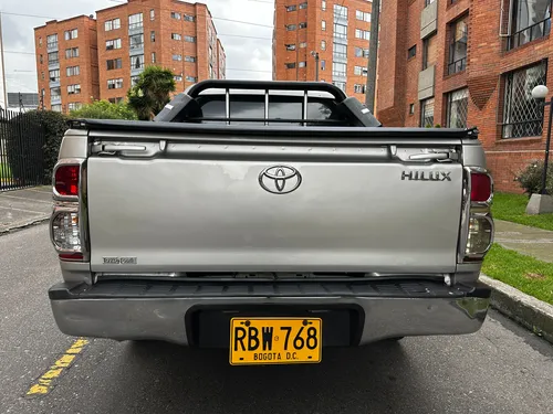 Toyota Hilux 2.7 Imv
