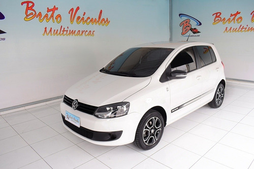 Volkswagen Fox 1.0 Mi Seleção 8v Flex 4p Manual 2014