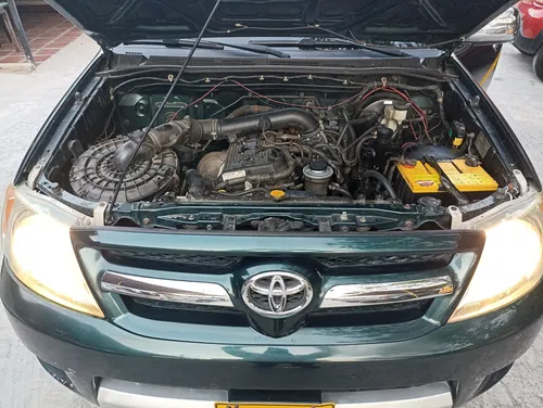 Toyota Hilux 2.7 Imv 4x2