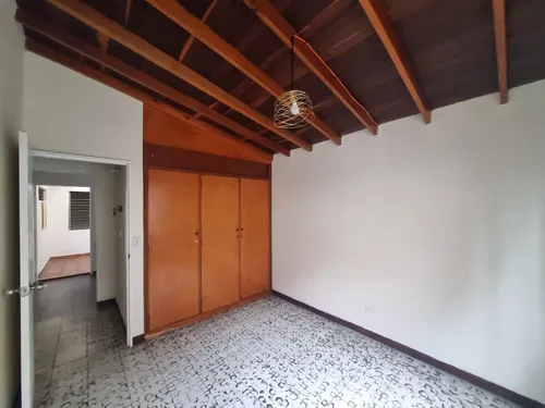 Casa En Venta En Floresta. Cod V12387