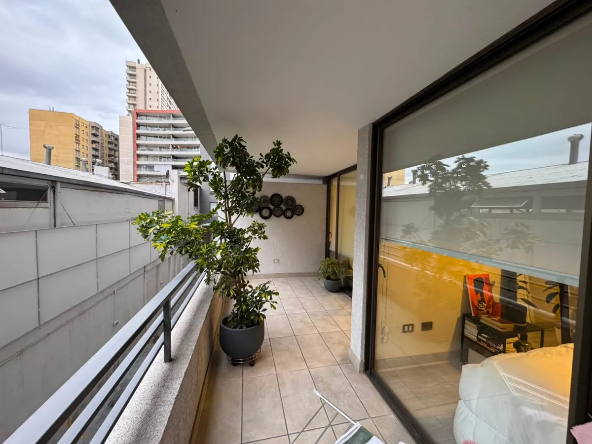 Imagen 3 de 24 de Arriendo Departamento 2d 2b 1e 1b En Metro Santa Isabel