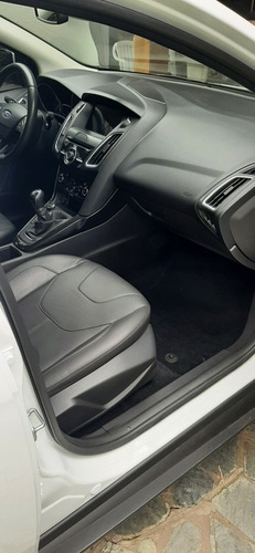 Imagen 15 de 15 de Ford Focus Titanium