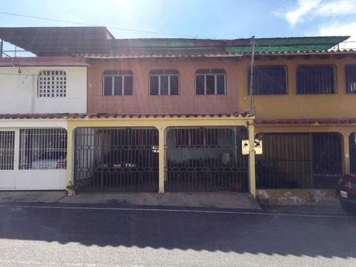 Kl Vende Cómoda Casa En La Piedad Norte Cabudare #24-16574