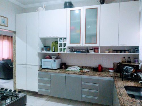 Casa Isolada Com 4 Quartos, Sendo 2 Suites- 250m² - Lado Praia Com Edícula - Confortom Elegancia |