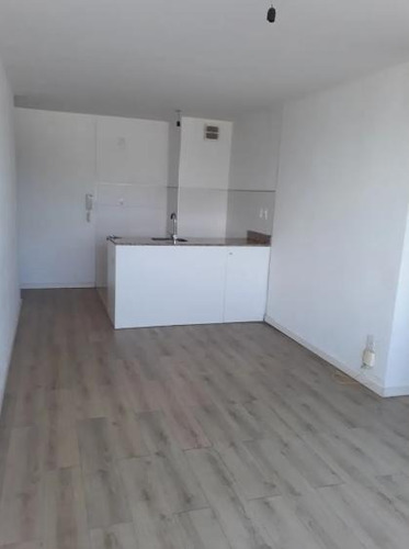 Alquiler Apartamento Tres Cruces 1 Dormitorio Balcón