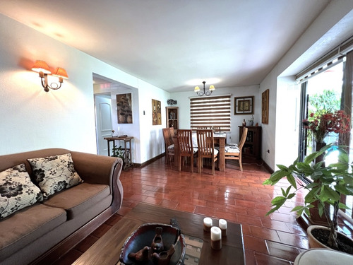 La Minga - Impecable Casa 3d/3b + Estar Jardínes Peñalolén