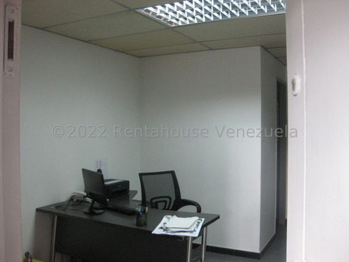Imagen 3 de 24 de Local En Venta Mls #22-17489 - Laura Colarusso