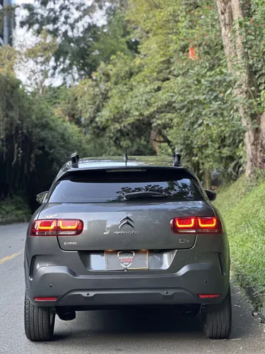 Citroën C4 Cactus 1.6 Shine Turbo Aut