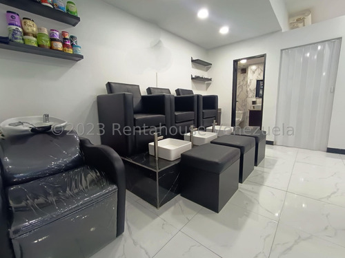 Local En Alquiler En Av Bolivar De Maracay Aragua 24-13917 Irrr