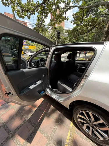 Renault Sandero 1.6 Zen