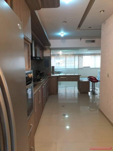 Imagen 4 de 12 de Apartamentos En Venta Fm