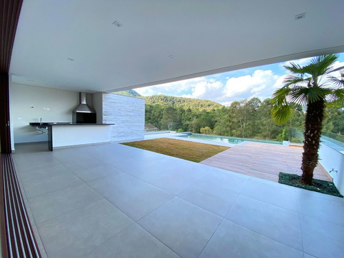 Imagem 6 de 30 de Casa Nova E Moderna Com Vista Incrível No Residencial Sociedade Alphasitio, Em Alphaville, Santana De Parnaíba-sp. 551m² De Área Construída, 523m². - Ca0141